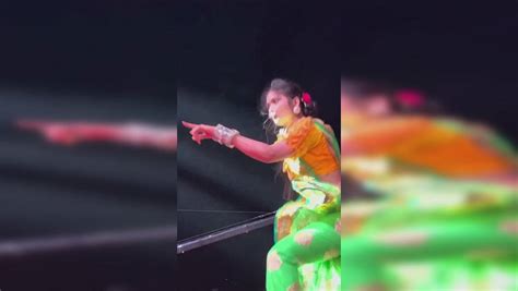 Gautami Patils Lavani dance video goes viral after private MMS。